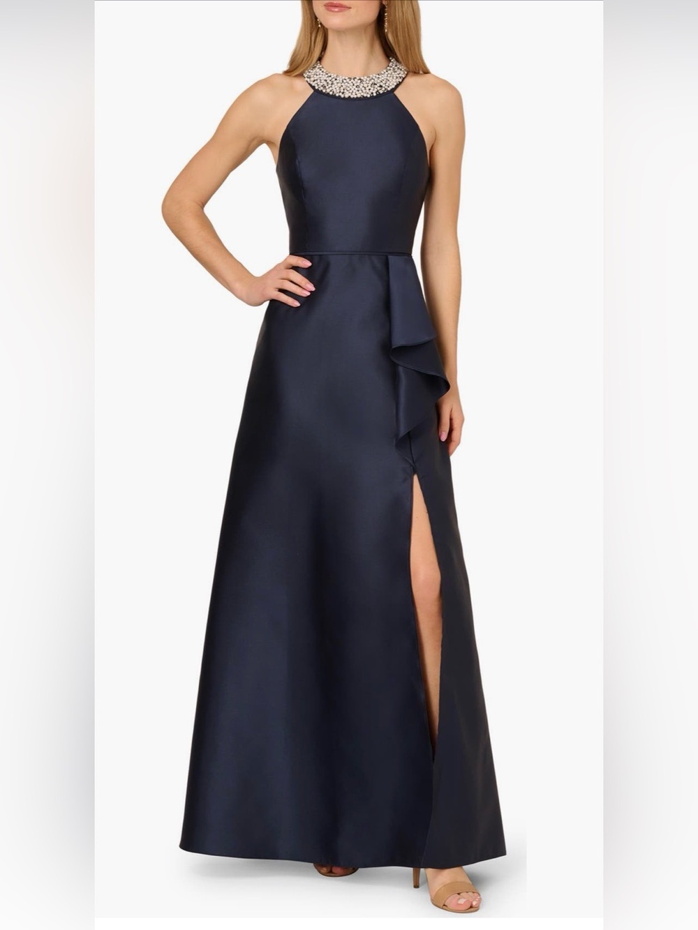 Adrianna Papell
Embellished Neck
Mikado Gown